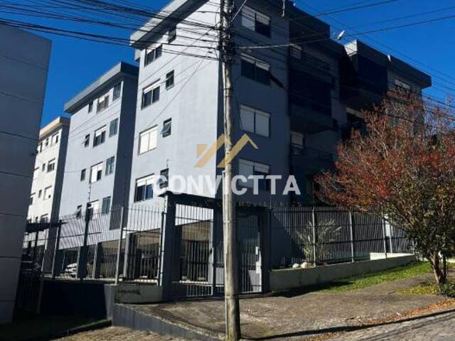 Apartamento para Venda em Caxias do Sul - 1