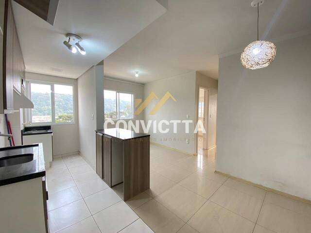 Apartamento para Venda em Caxias do Sul - 2