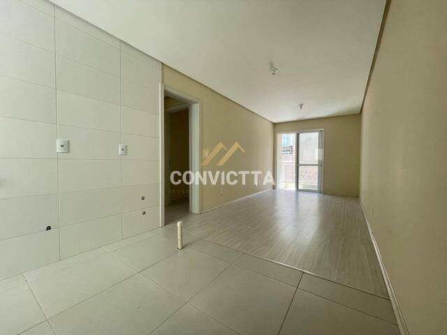 Apartamento para Locação em Caxias do Sul - 4